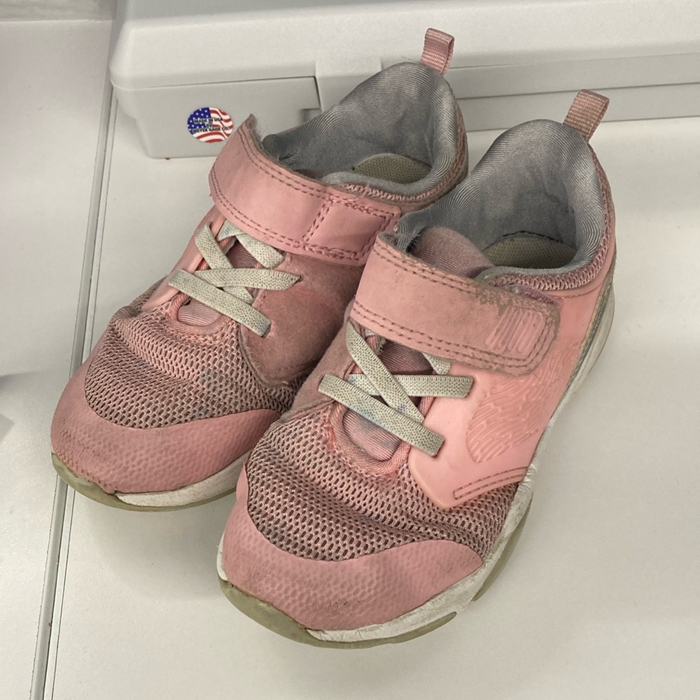 Cat & Jack Pink and white girl Sneakers with Velcro Strap size 11